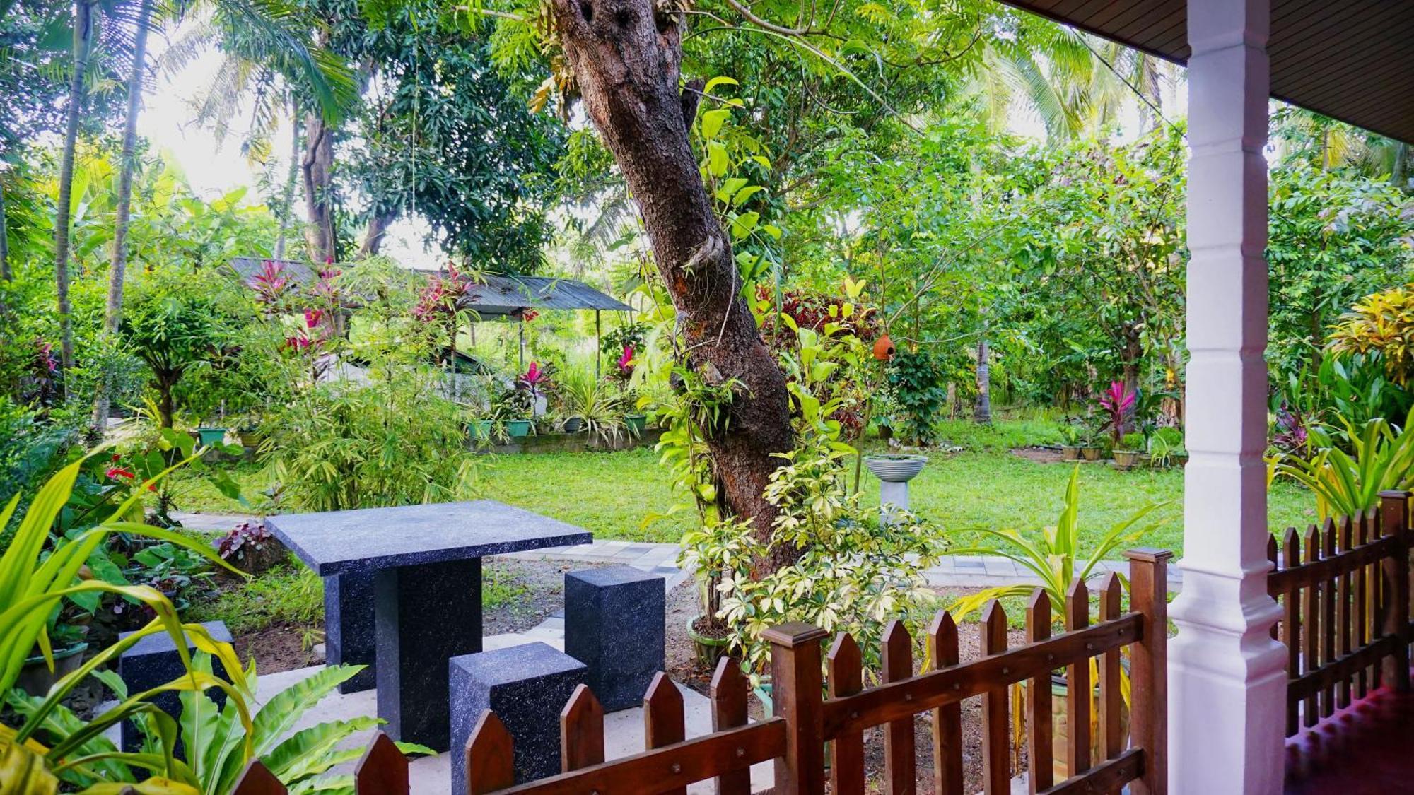 Lake Island Home Stay Dambulla Exterior foto